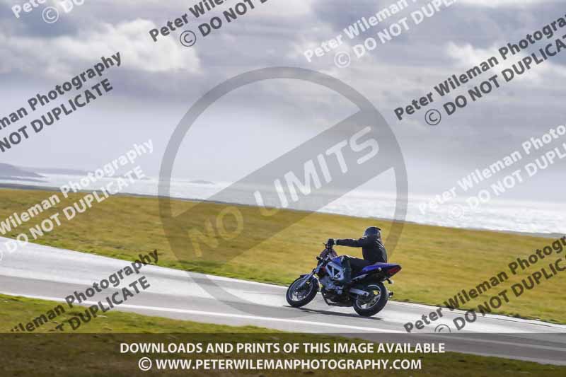 anglesey no limits trackday;anglesey photographs;anglesey trackday photographs;enduro digital images;event digital images;eventdigitalimages;no limits trackdays;peter wileman photography;racing digital images;trac mon;trackday digital images;trackday photos;ty croes